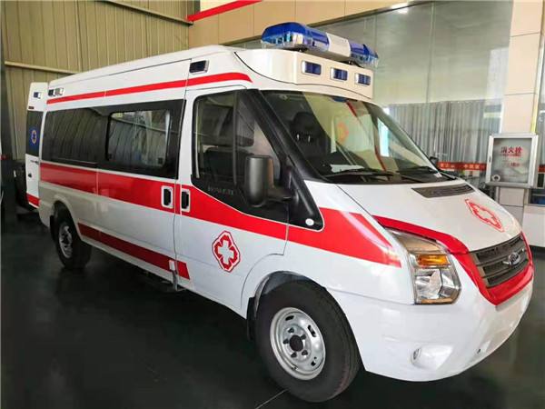 鹤山市福特V362救护车